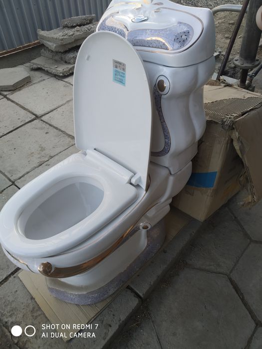 Унитаз  стиль Барокко