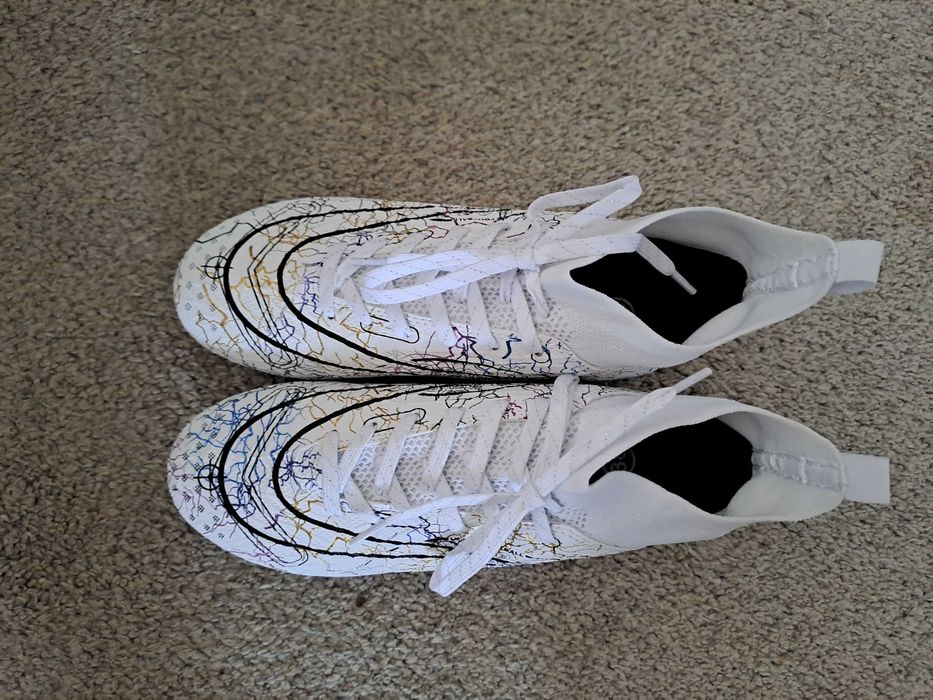 Бутонки Найк чисто нови 38 номер