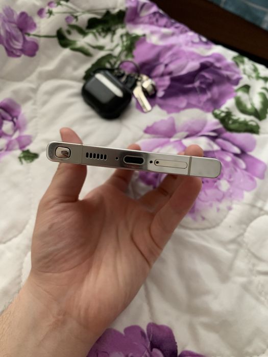 Продам Samsung s23 ultra 256 gb ideal