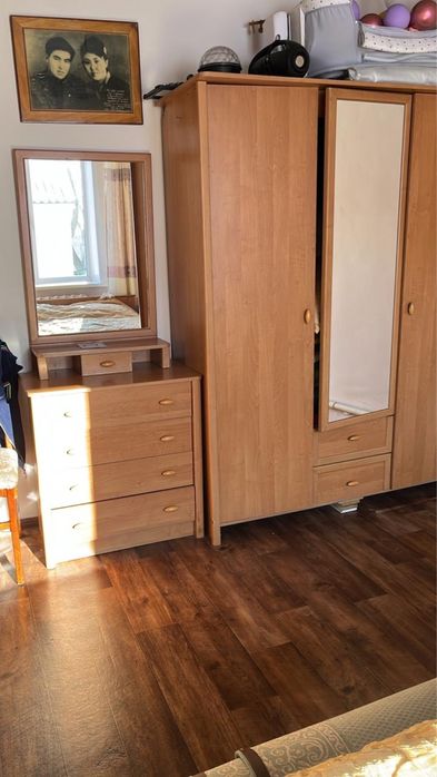 Спальный гарнитур