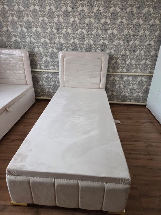 Честер односпалка 65000тг 1шт