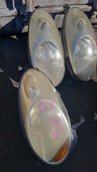 Фары на Nissan Micra