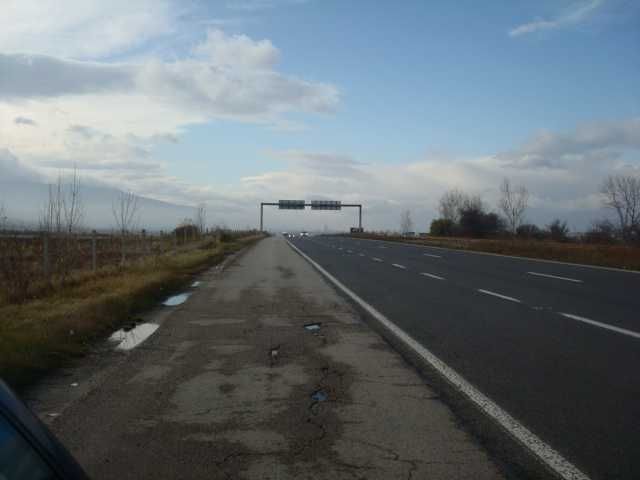 Продава се Парцел в с. Лозен, Област София-град - 1500 кв.м за 115 €/кв.м - Снимка #3