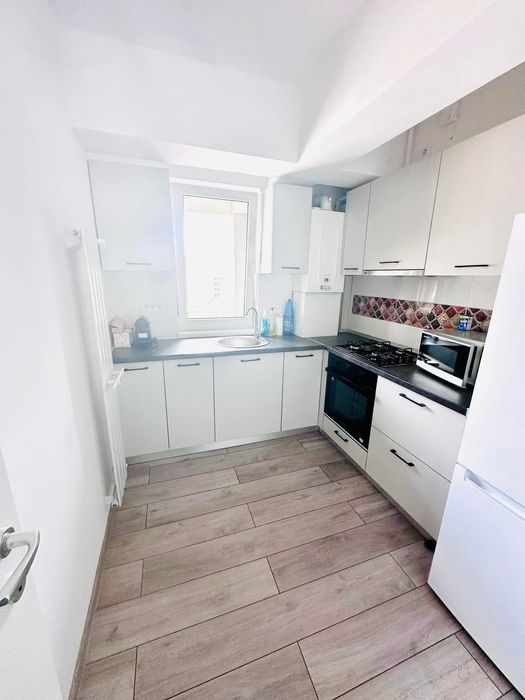 Apartament 3 Camere de Inchiriat, zona Grand Arena