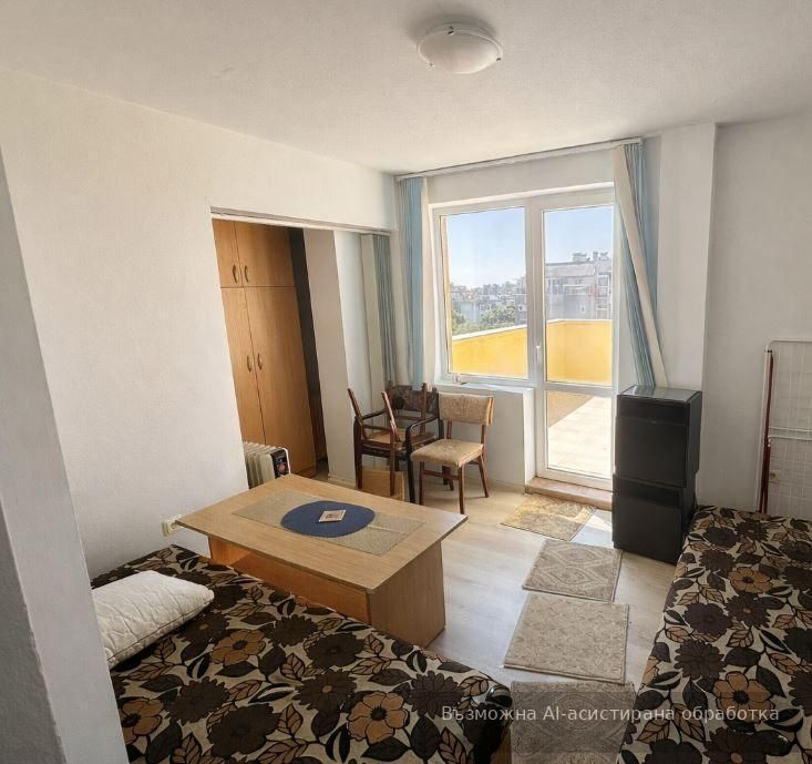 Дава се под наем Тристаен апартамент в Варна, Левски - 105 кв.м за 398.82 € - Снимка #2