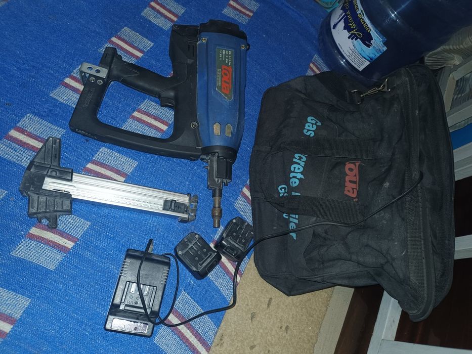 Продам газовый пистолет.