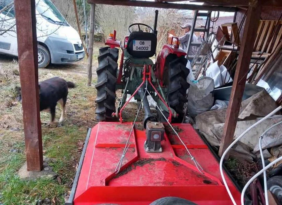 Трактор Yanmar  с включен инвентар