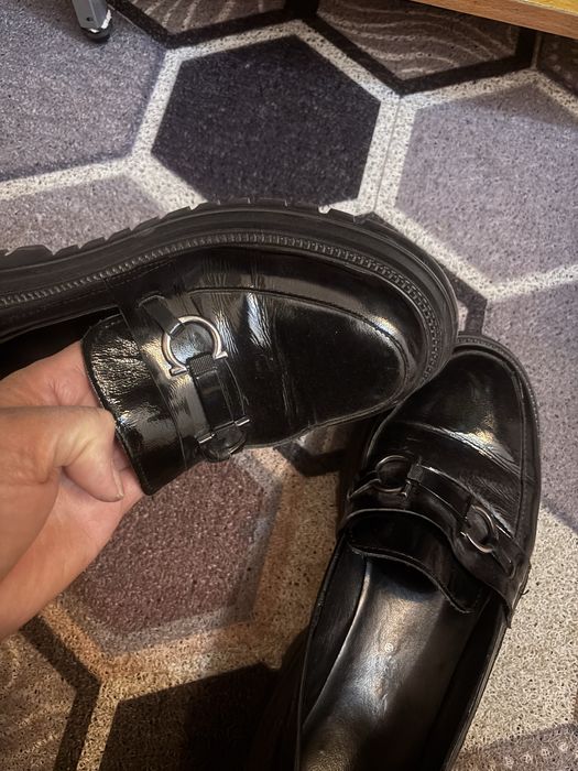 Продам лоферы кожа