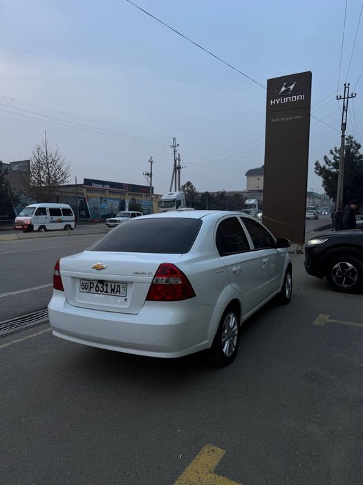 Chevrolet Nexia 3 poz-3 sotiladi