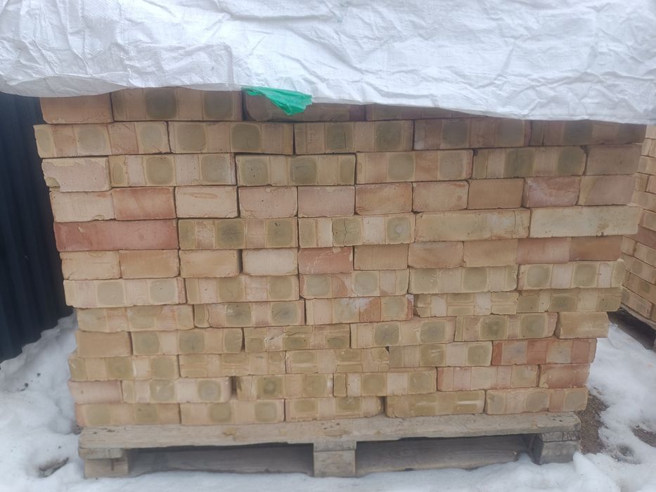 Кирпич кирпич кирпич