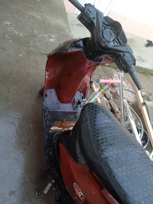 Скутер бензин 150куб