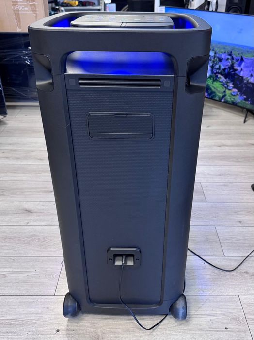 Amanet F28 : Sistem audio Sony ULT TOWER 9AC/ 2 moduri ULT Power Sound