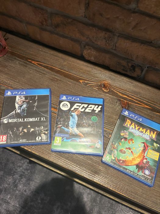 Продам Play station 4