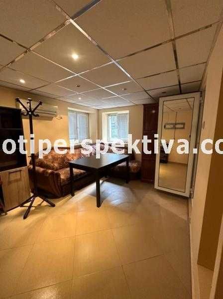 Продава се Тристаен апартамент в Пловдив, Център - 110 кв.м за 2455 €/кв.м - Снимка #2