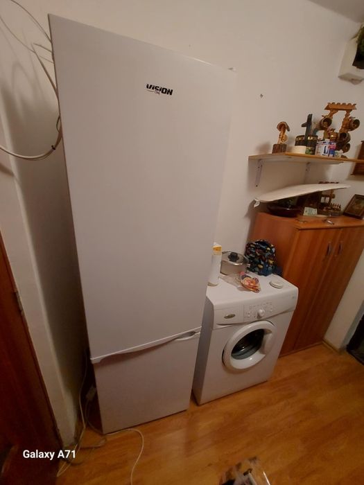 Inchiriez garsoniera rovinari