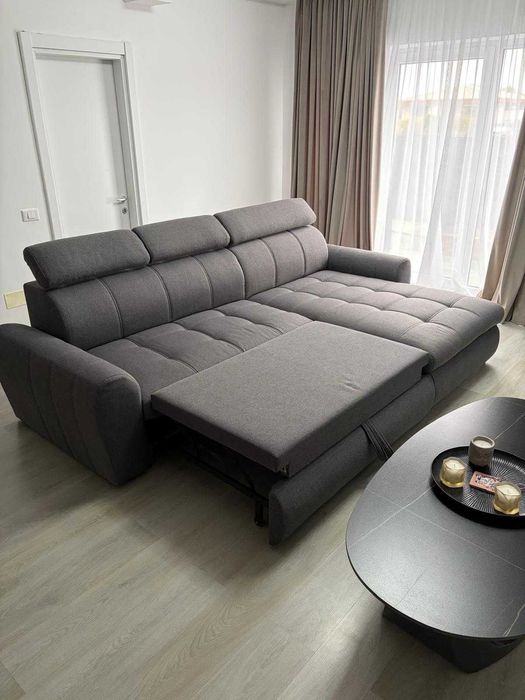 Colțar MOBEXPERT extensibil gri, cu ladă de depozitare, 290 × 180 cm