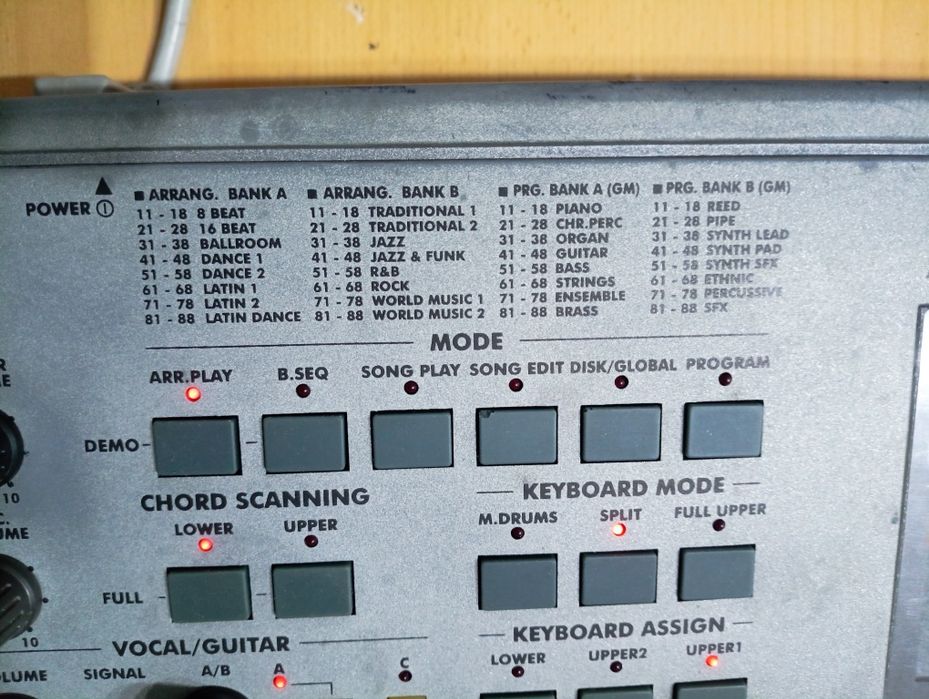 Modul midi tonuri și ritmuri Korg
