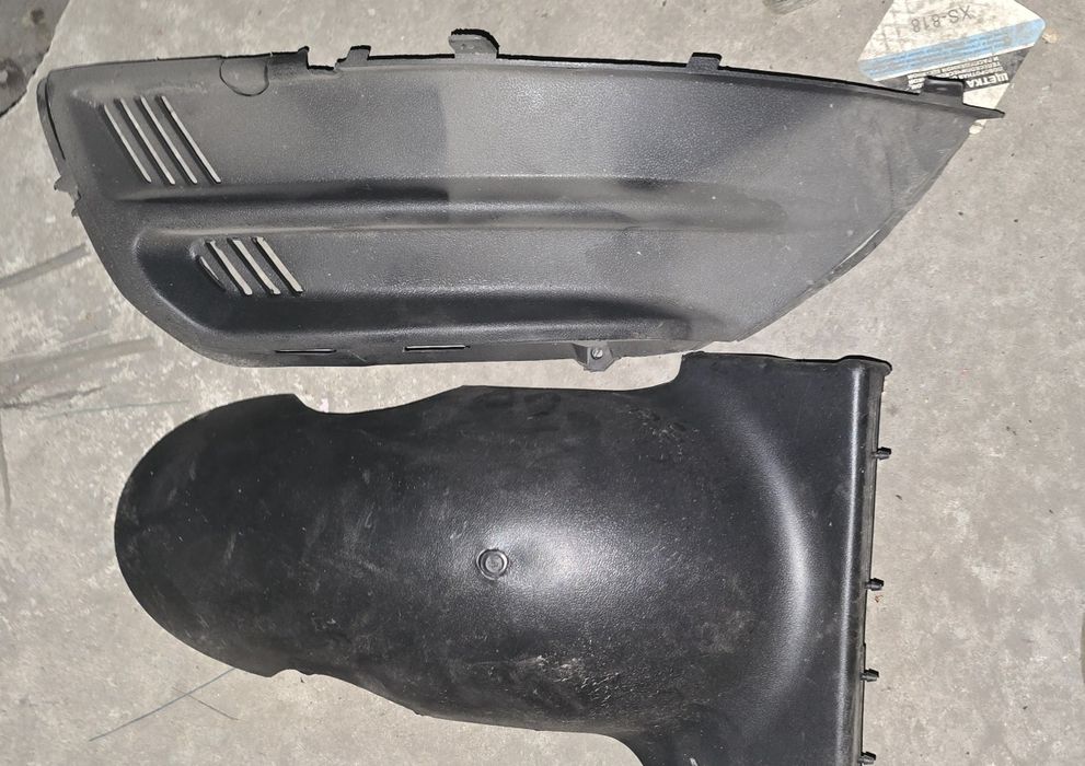 Продаю пластик на мопед Fiery