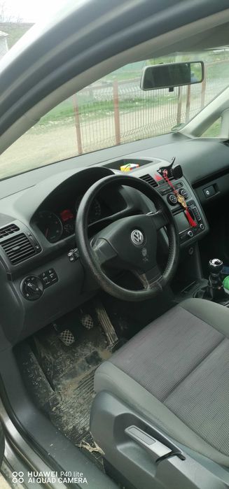 Mașina wolzvagan touran