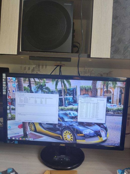 Компьютер с монитором + мышка