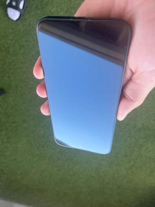 Xiaomi POCO F7 12/512GB – като нов