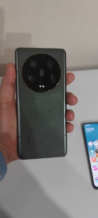 Xiaomi 13 Ultra + POCO X4 PRO