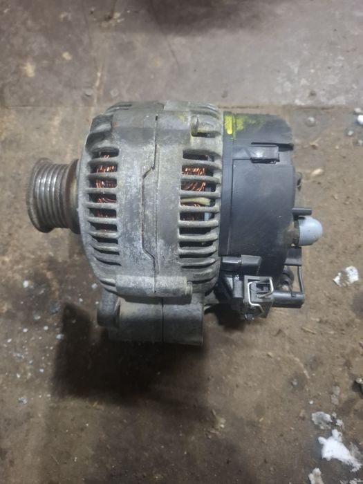 Запчясти на посат В3