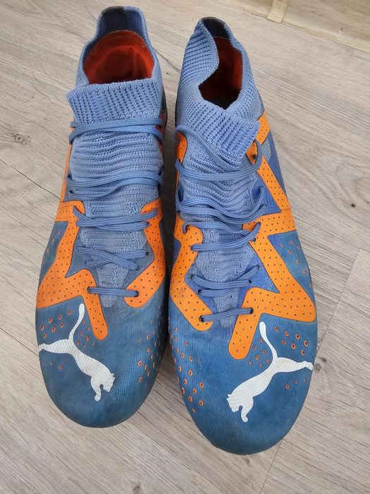 Футбольные бутсы