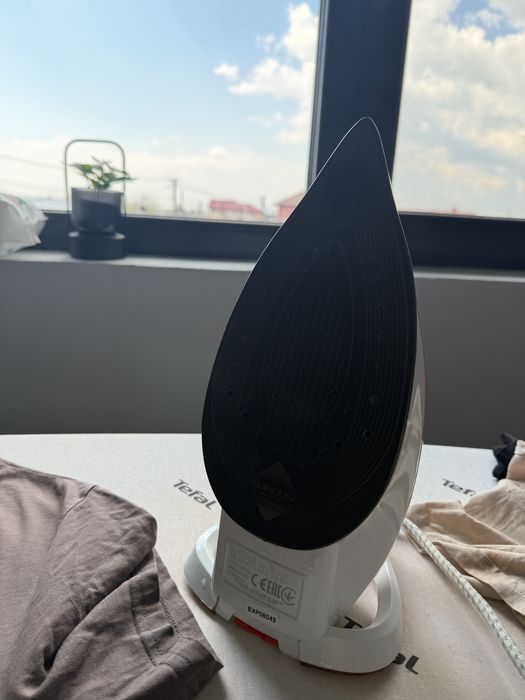 Fier de calcat Tefal