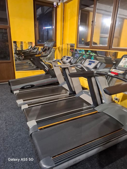 Vand afacere la cheie