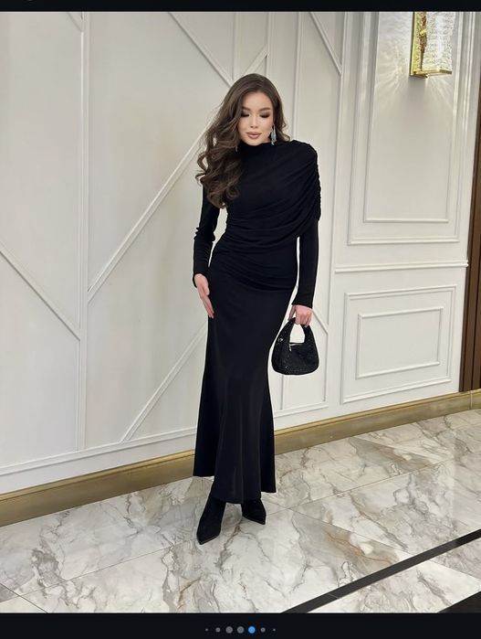 Платье нежноееее