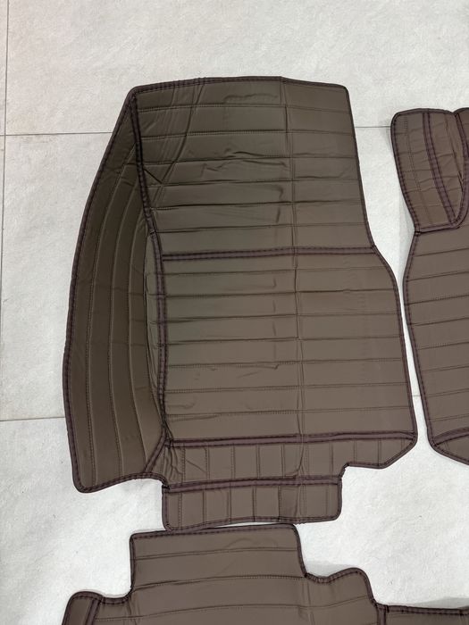 Коврики кожаные для Lexus, Toyota landcruiser, Li