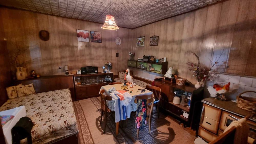 Продава се Къща в с. Комарево, Област Плевен - 70 кв.м за 102 €/кв.м - Снимка #9