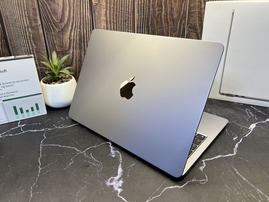 MacBook Air 2024 | 13,6” | M3 | 8GB RAM | 256GB SSD | Мощный A28
