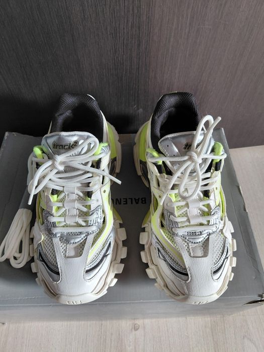 Balenciaga track 2