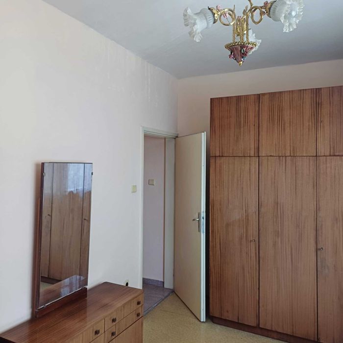 Дава се под наем Четиристаен апартамент в Пловдив, Тракия - 92 кв.м за 750 € - Снимка #15