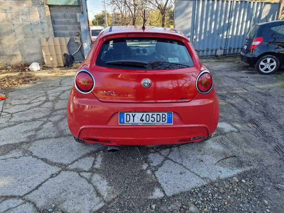 Алфа Ромео мито на части