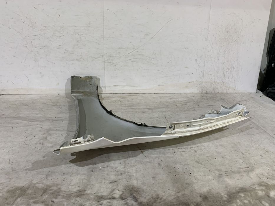 Aripa dreapta fata, Mazda 3, 2013, 2014, 2015, 2016, 2017, 2018.