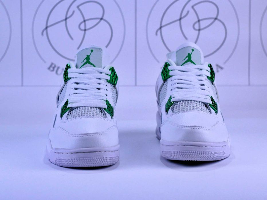 Nike Air Jordan Retro 4 Frozen Moments KAWS Infrared Green Metallic