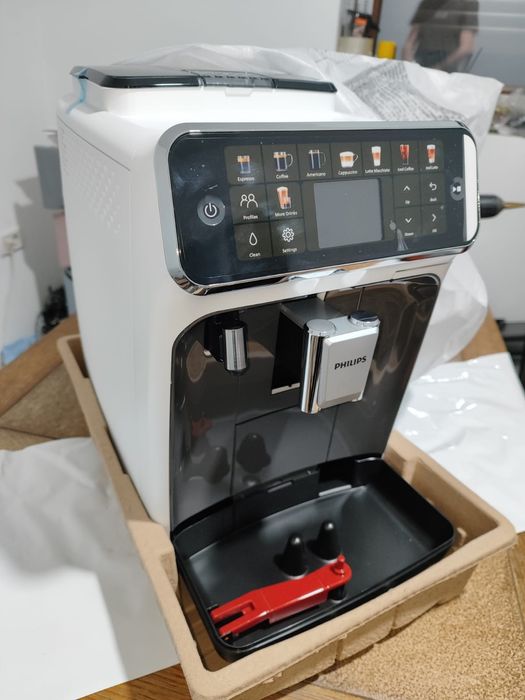 Espressor automat philips seria 5500
