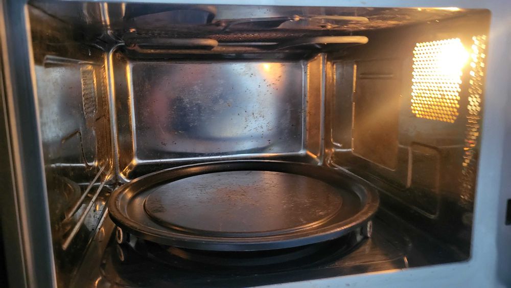 SHARP  (R-842SLM) Микровълнова печка