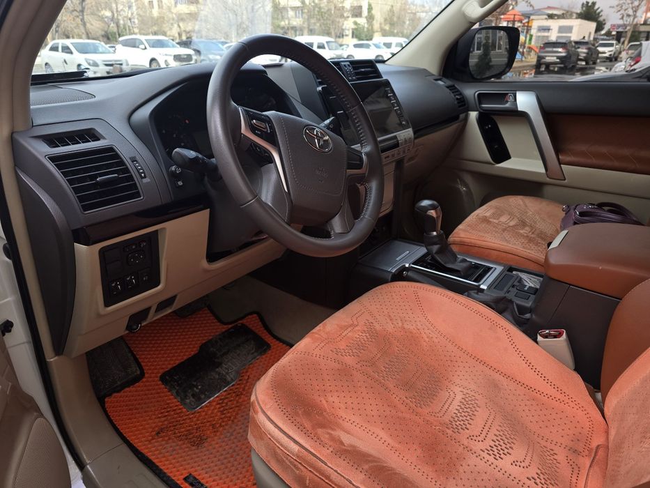 Toyota Prado 150