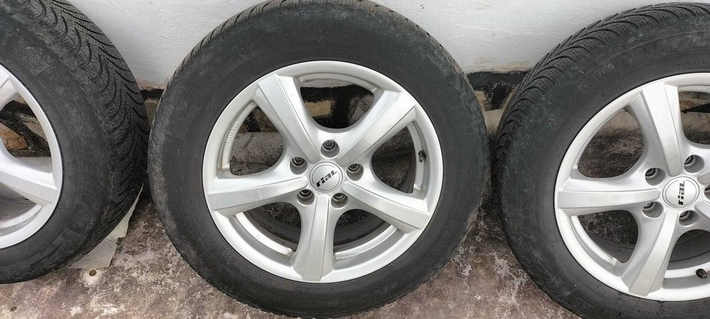 Продавам джанти с гуми Michelin 205/60 R16