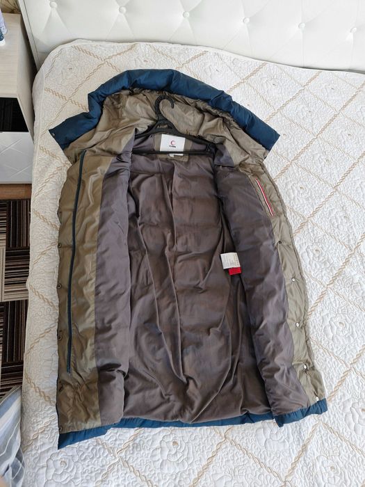 Продаётся женский пуховик