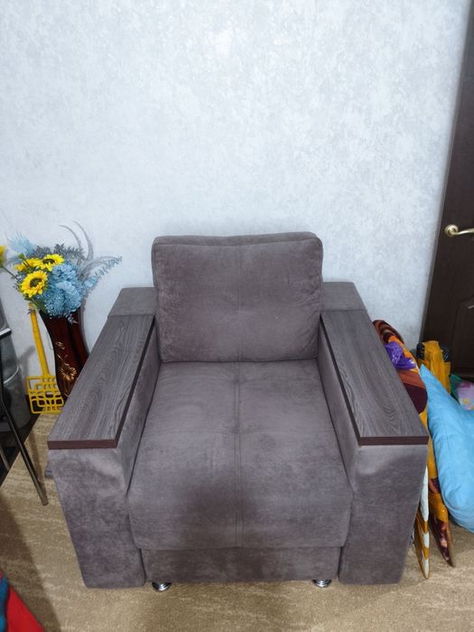 Продается кресло