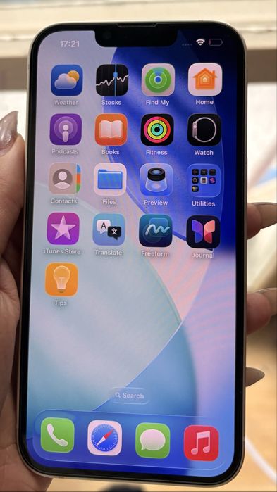 Продавам Iphone 14 бял