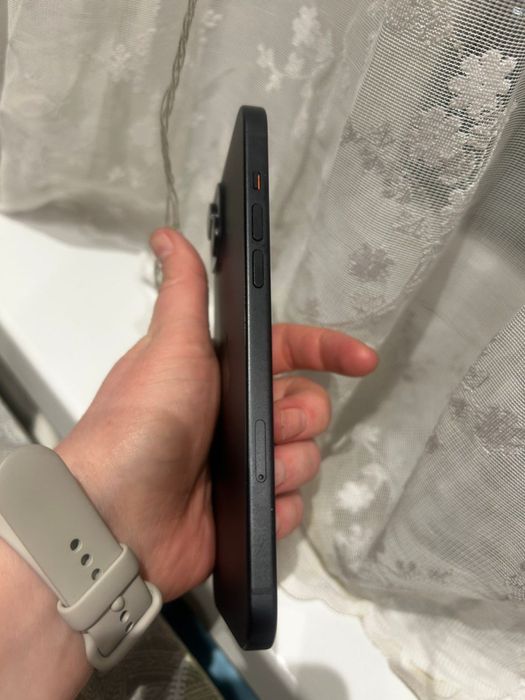 Продам iPhone 15 plus