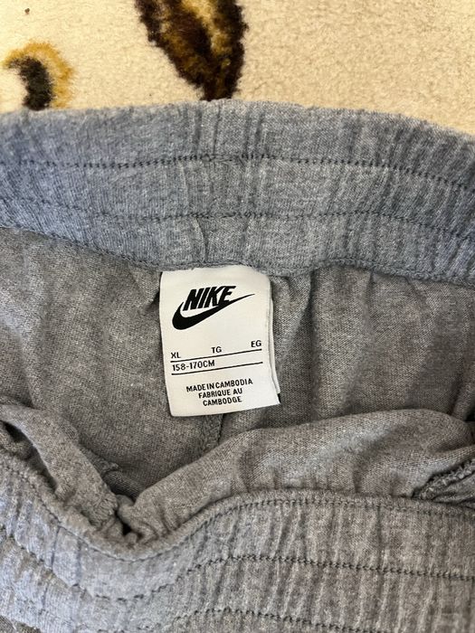 pantaloni scurti nike