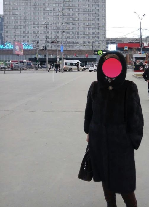 Продам норковую шубу