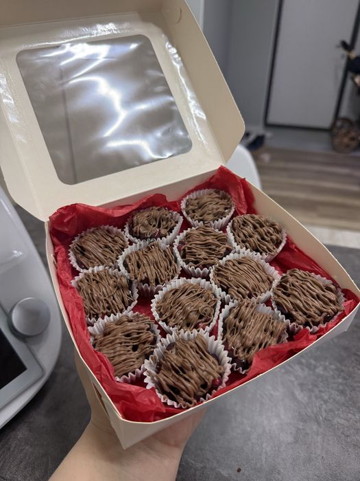 Гранат в шоколаде с бельгиском